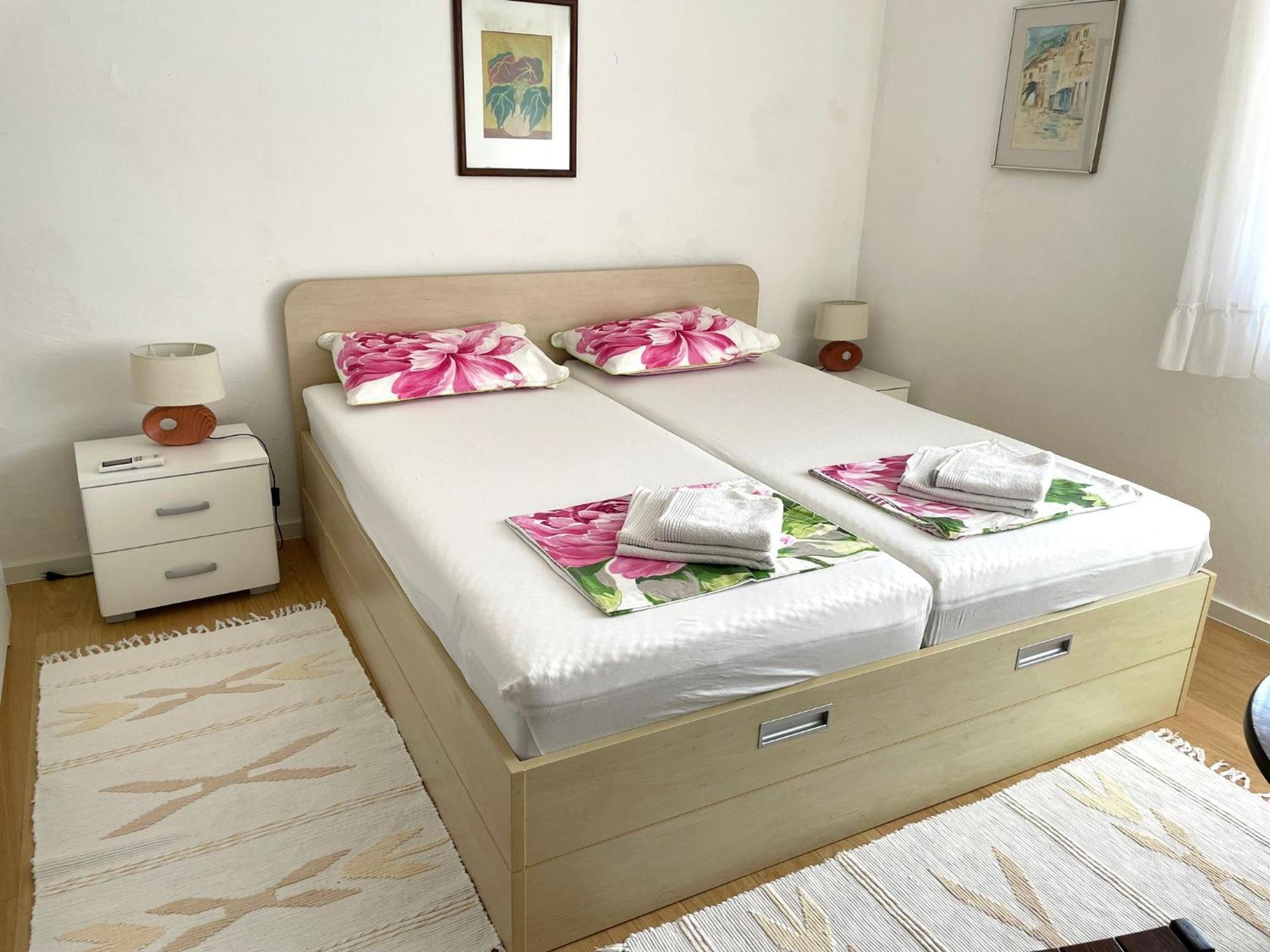 Vacation Villa Brac Сплітська Екстер'єр фото